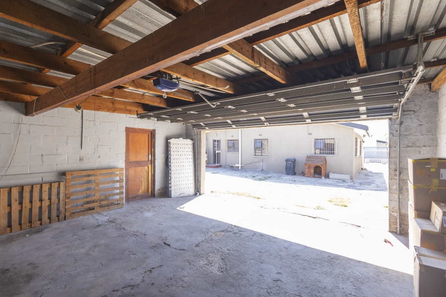 4 Bedroom Property for Sale in Ravensmead Western Cape